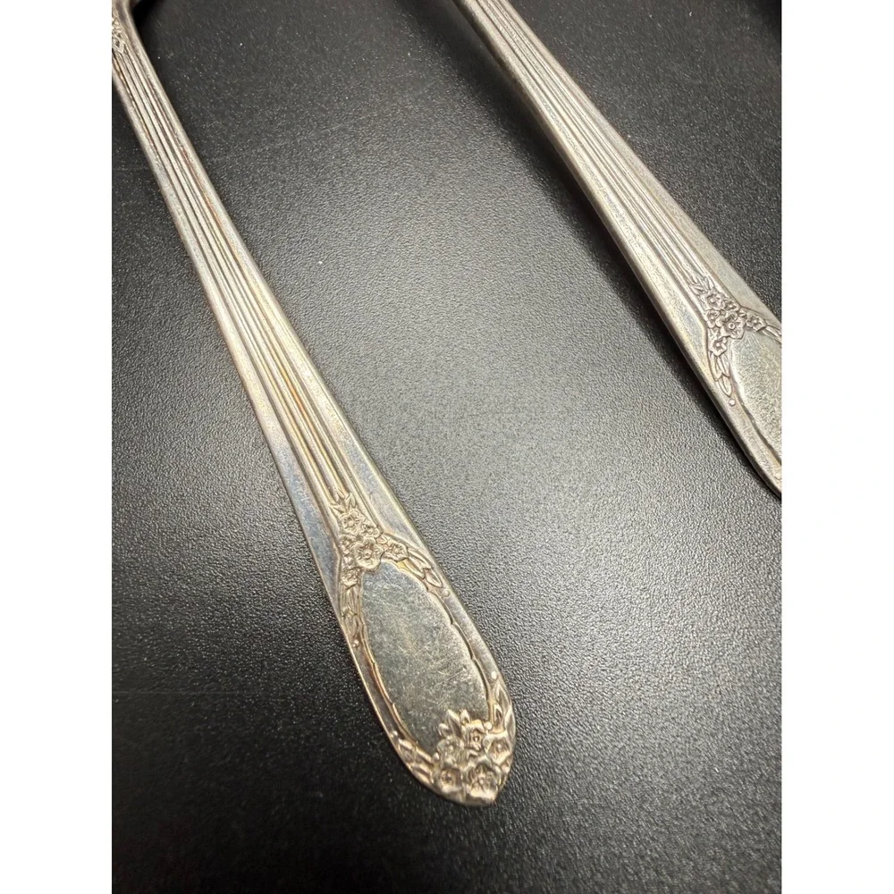 Vtg Rogers & Bro. Silverware Set Spoons Forks Elegant Floral‎ Design